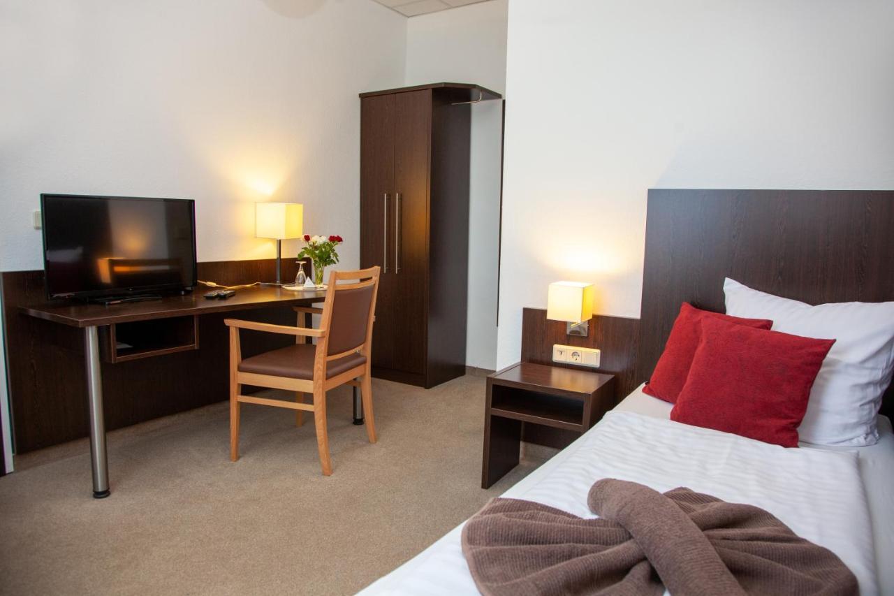 Seehotel Zum Loewen Strasen 외부 사진