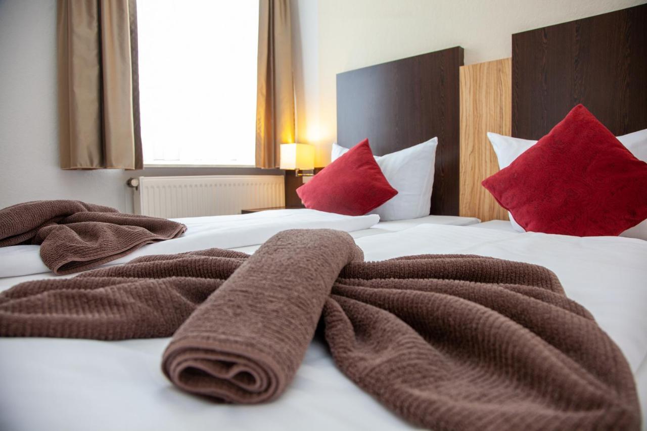 Seehotel Zum Loewen Strasen 외부 사진