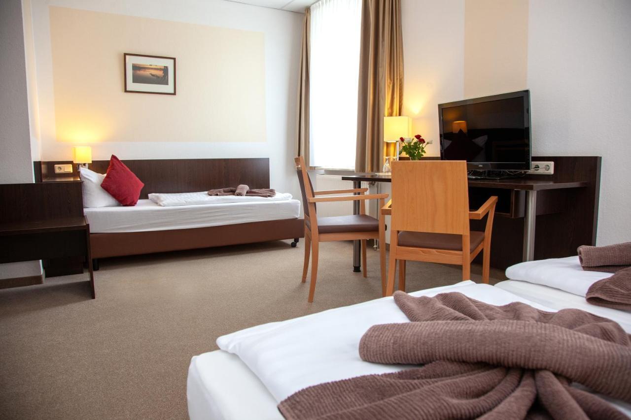 Seehotel Zum Loewen Strasen 외부 사진